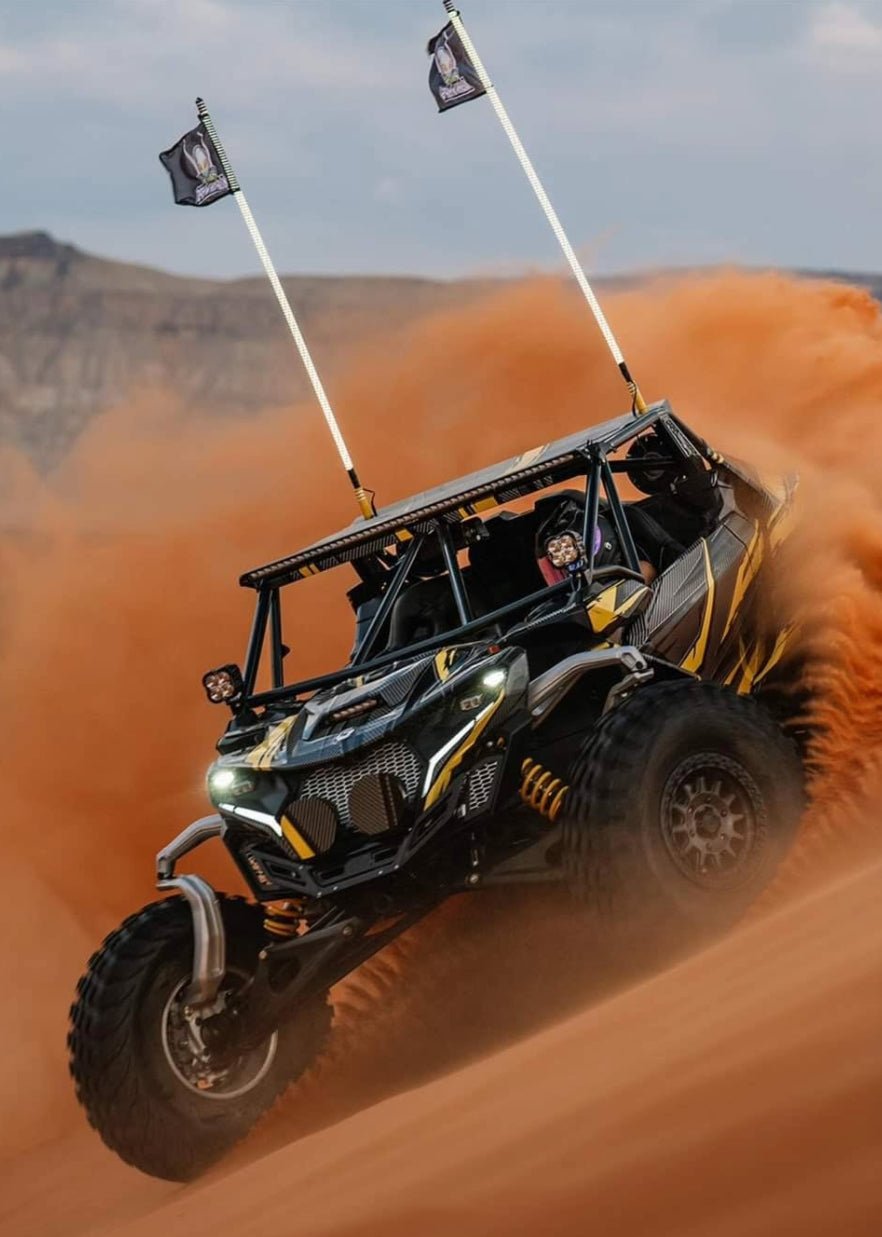 Can-Am Maverick R - Dune Goons