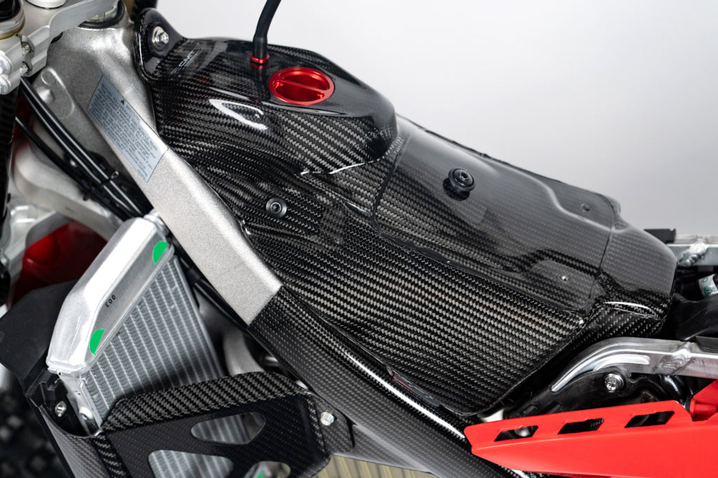 CMT Carbon Monoblock Tank - 25-26 Ducati Desmo 450 MX