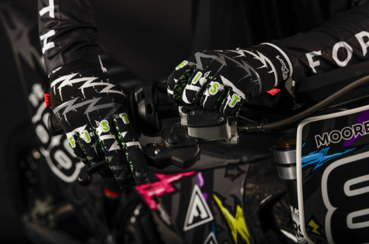 FIST Handwear Strapped Taka Higashino Cali Roll Gloves