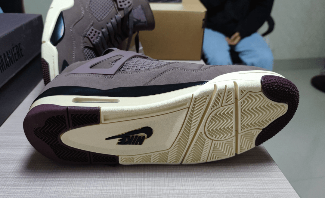A Ma Maniére x Air Jordan 4 Retro "Violet Ore" DV6773 - 220 – Brown/Cream - Dune Goons