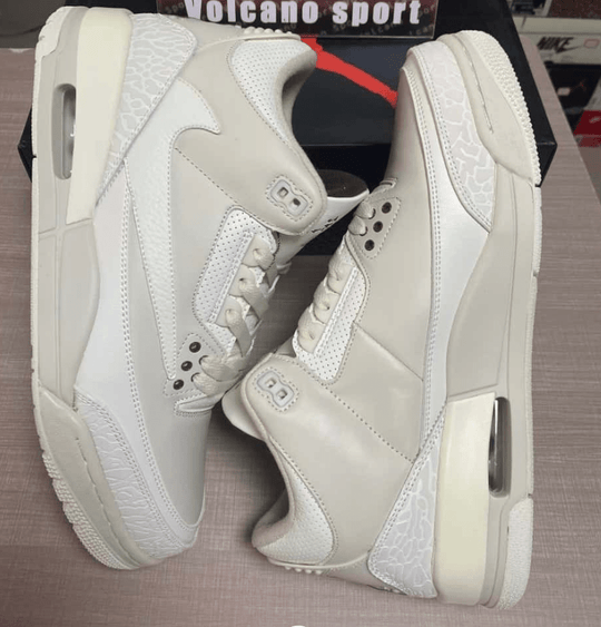 Air Jordan 3 x Travis Scott "Cactus Jack" 136064 - 668 – Olive - Dune Goons