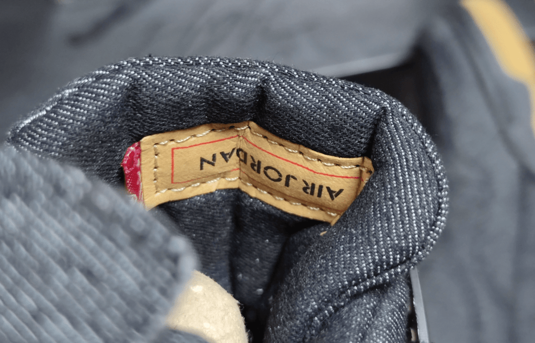 Air Jordan 4 Retro Levi's "Black Denim" AO2571 - 001 - Gum Sole - Dune Goons