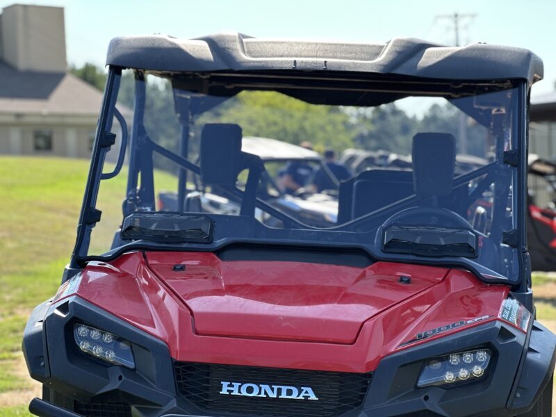 Seizmik Vented UTV Windshield - Honda Pioneer / Talon