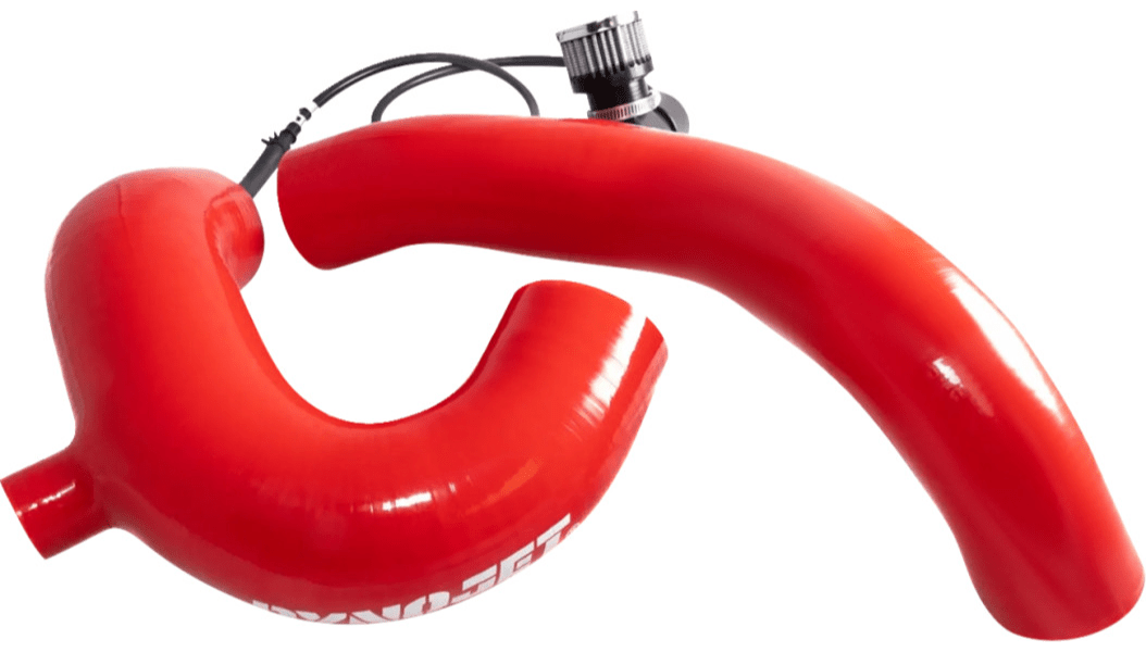 Can - Am Maverick R Silicone Charge Tube – Red/Black w/ Blow - Off Valve - Dune Goons