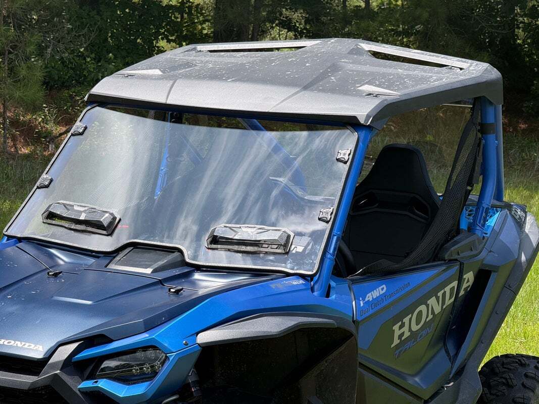 Seizmik Vented UTV Windshield - Honda Pioneer / Talon