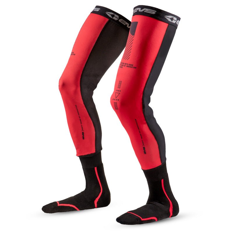 EVS Axis Sport Knee Brace 40th Anniversary Red Pair Medium - Dune Goons