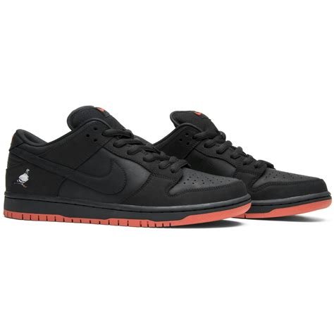 Jeff Staple x Nike SB Dunk Low "Black Pigeon" – 883232 - 008 - Dune Goons