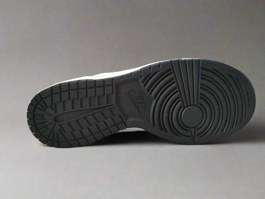 Nike Dunk Low Retro “Panda” DD1391 - 100 – Timeless Simplicity Meets Modern Comfort - Dune Goons