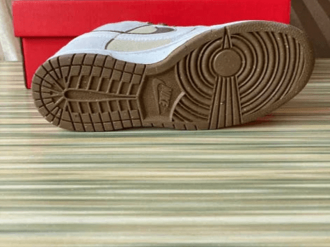 Nike Dunk Low SE “85” White / Light Brown / Beige – DO9457 - 100 – Vintage Vibes, Modern Edge - Dune Goons