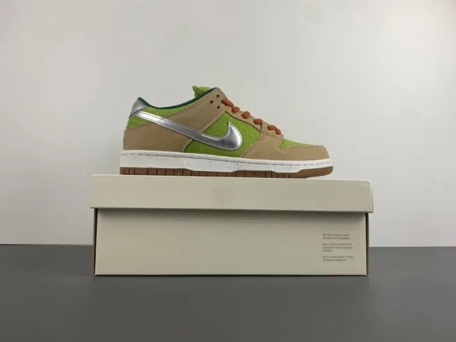 Nike SB Dunk Low “Escargot” FQ7585 - 200 – Slow Grind. Heavy Style. - Dune Goons