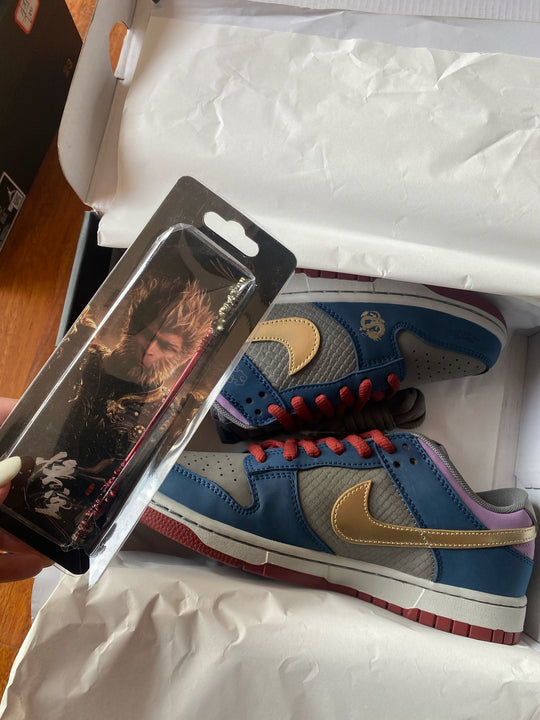 Nike SB Dunk Low White/Gum DV2433 - 109 – Clean Lines. Skate - Ready Soul. - Dune Goons