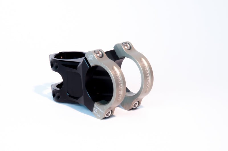 Renthal Apex 35 Handlebar Clamp 60 mm. - Dune Goons