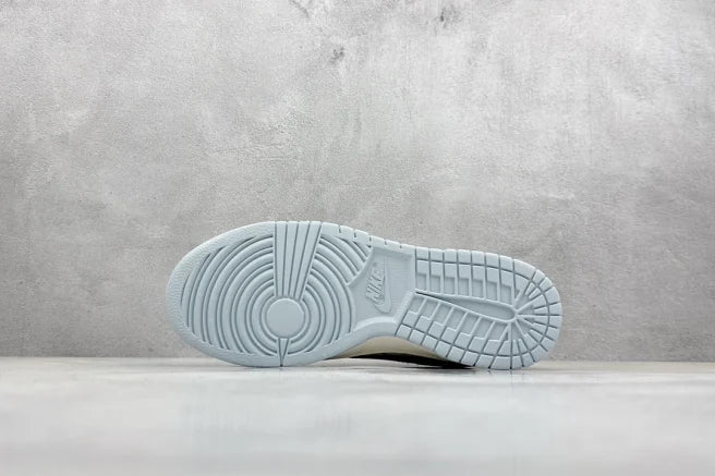 Stüssy x Nike SB Dunk Low "English Light Blue" – CF3688 - 012 - Dune Goons