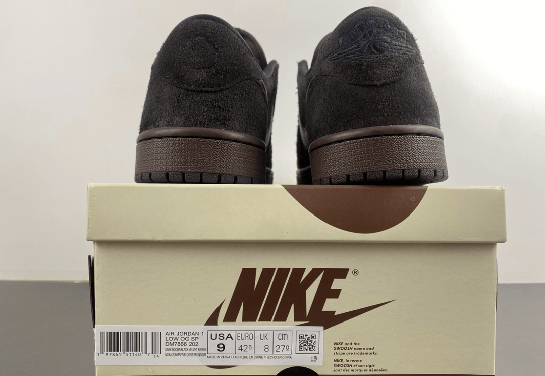 Travis Scott x Air Jordan 1 Low OG "Velvet Brown" DM7866 - 202 – Dark Brown - Dune Goons