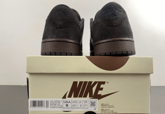 Travis Scott x Air Jordan 1 Low OG "Velvet Brown" DM7866 - 202 – Dark Brown - Dune Goons