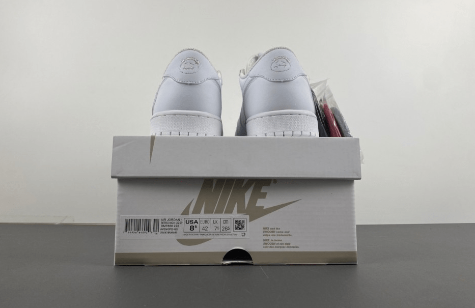 Travis Scott x Air Jordan 1 Low "White Party" DM7866 - 292 – Triple White - Dune Goons