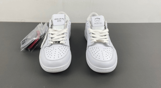 Travis Scott x Air Jordan 1 Low "White Party" DM7866 - 292 – Triple White - Dune Goons