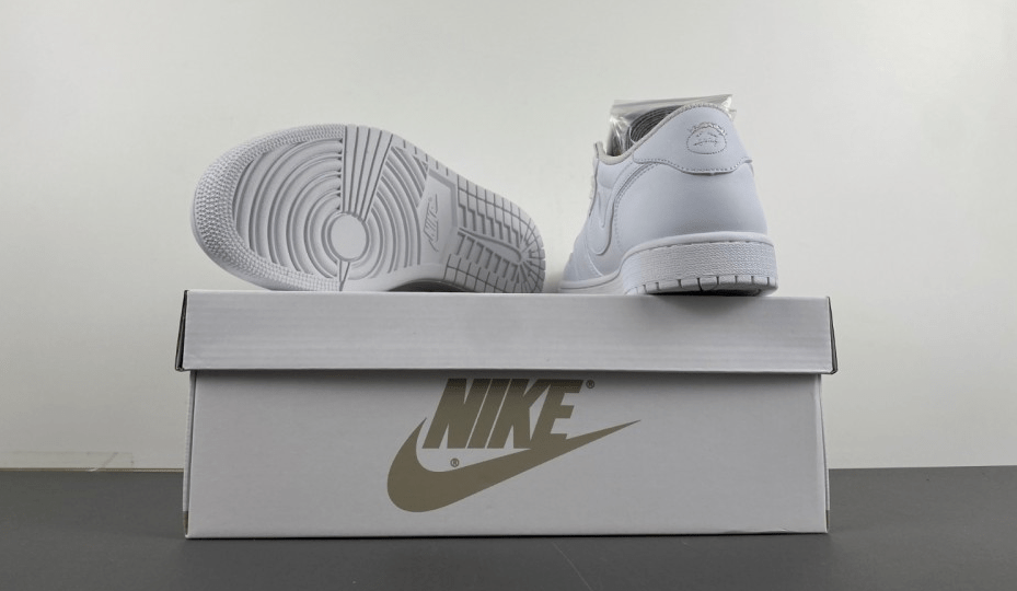 Travis Scott x Air Jordan 1 Low "White Party" DM7866 - 292 – Triple White - Dune Goons