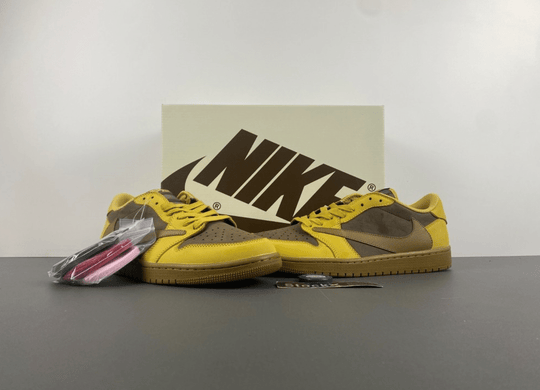Travis Scott x Air Jordan 1 Low "Yellow Card" DM7866 - 665 – Canary/Black - Dune Goons