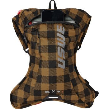 USWE Outlander 2L Hydration Pack – Flannel Bronze/Black - Dune Goons