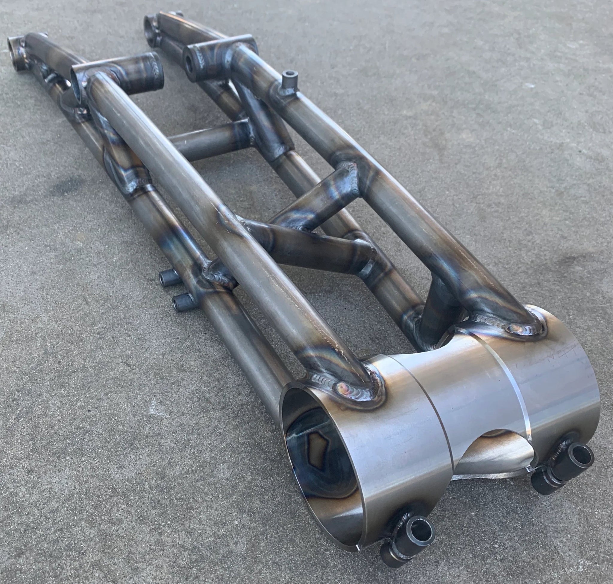 Honda 250R Arched Tubing Swingarm - Dune Goons